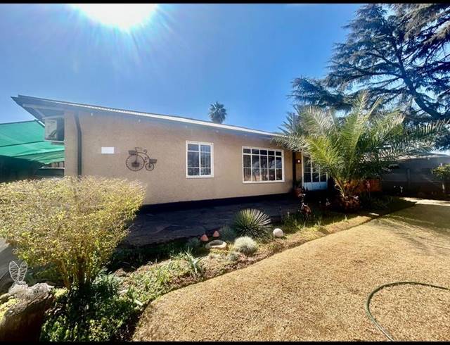 3 BEDROOM HOUSE FOR SALE IN VANDERBIJLPARK CW 5